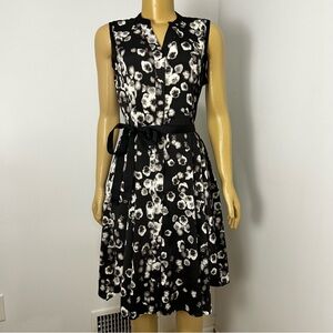 Simply‎ Vera Vera Wang Black and White Floral Rose Patterned Midi Dress Medium